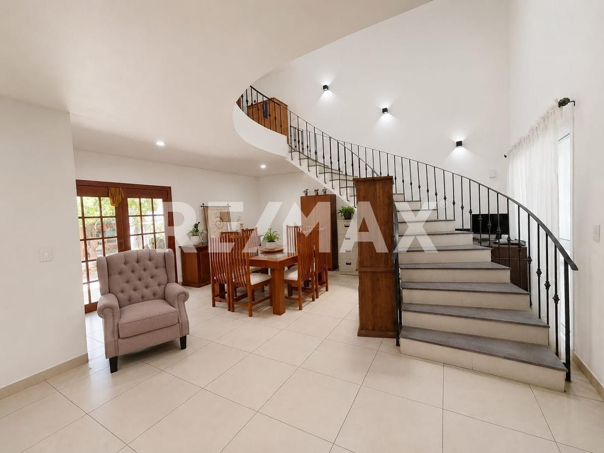 Residencia exclusiva en venta en Fracc. El Roble Residencial
