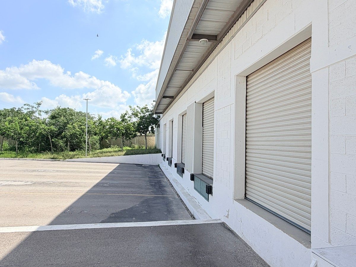 Bodega comercial en Dzityá, Mérida, foto 18 de 21