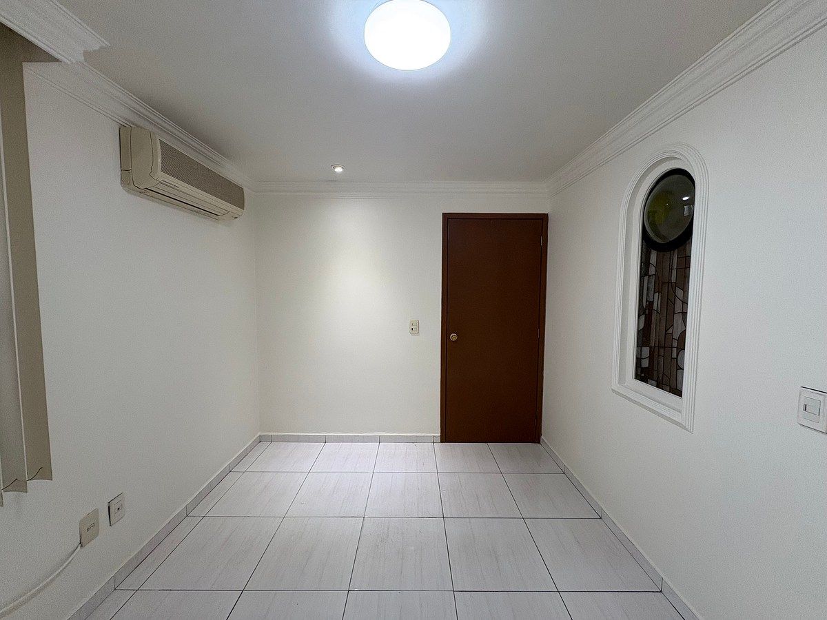 Office in Lomas de Providencia, Guadalajara, photo 6 of 15
