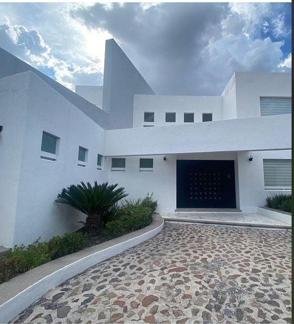 CASA DE OPORTUNIDADE À VENDA EL CAMPANARIO QUERETARO, foto 1 de 12
