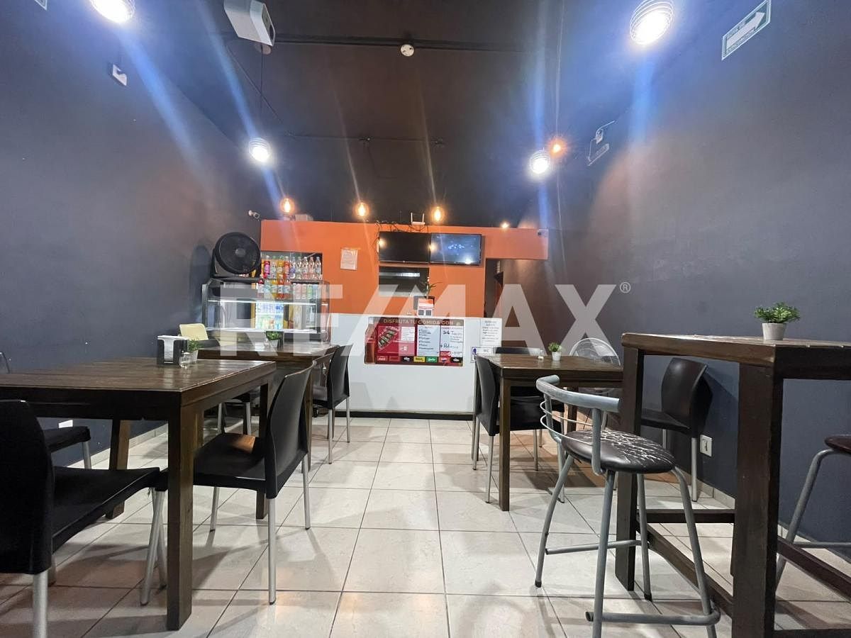 Retail Space in Los Olvera, Corregidora, photo 4 of 10
