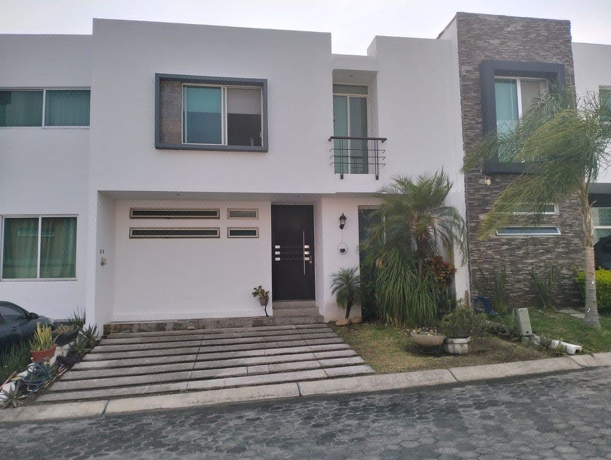 House in Bosque Real, Tlajomulco de Zúñiga, photo 2 of 17