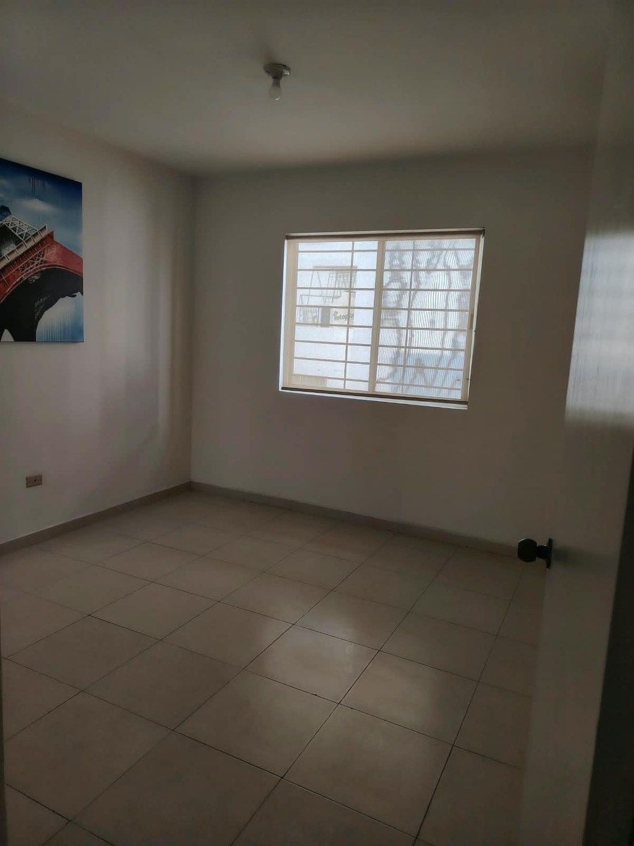 House in Brisas de Valle Alto, Monterrey, photo 5 of 13