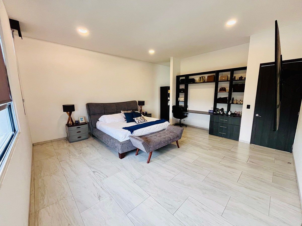 House in Gated Community in Real de Juriquilla, Querétaro, photo 15 of 25