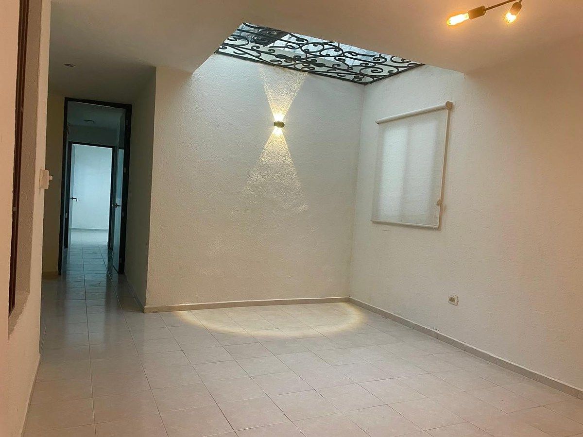 Casa em Montecarlo Norte, Mérida, foto 3 de 14