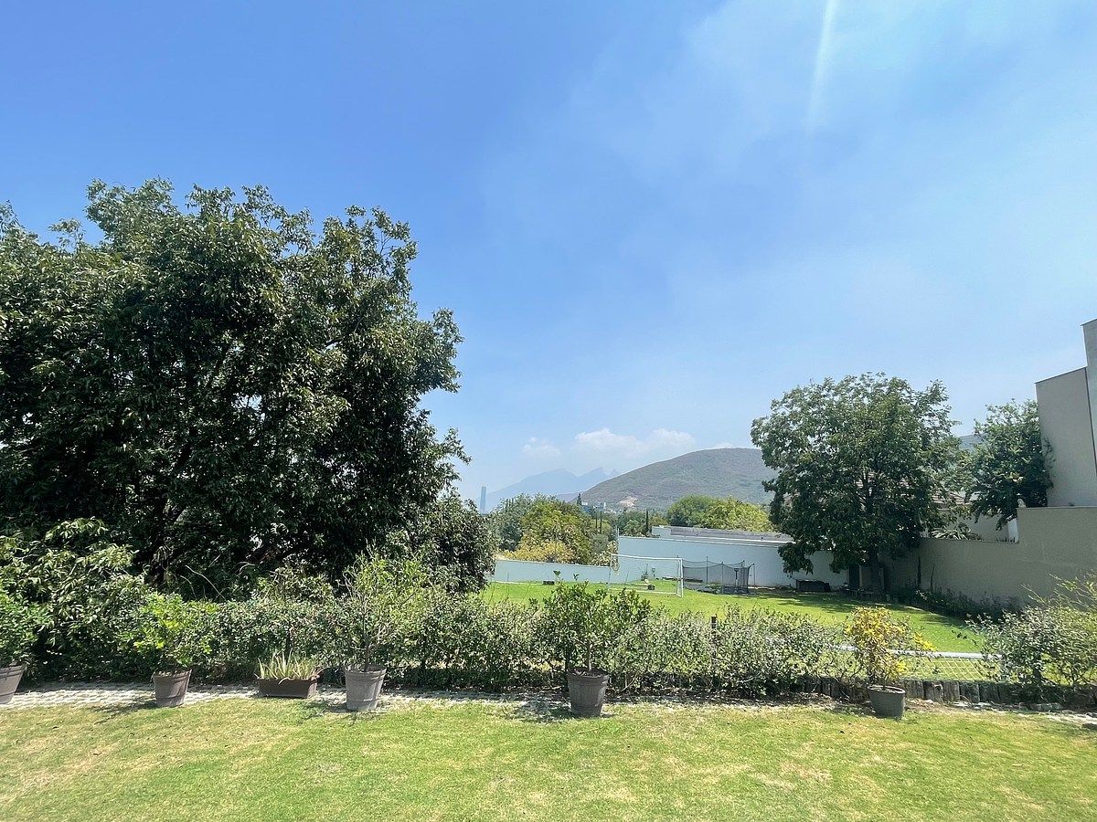 Lot in Carrizalejo, San Pedro Garza García, photo 2 of 7