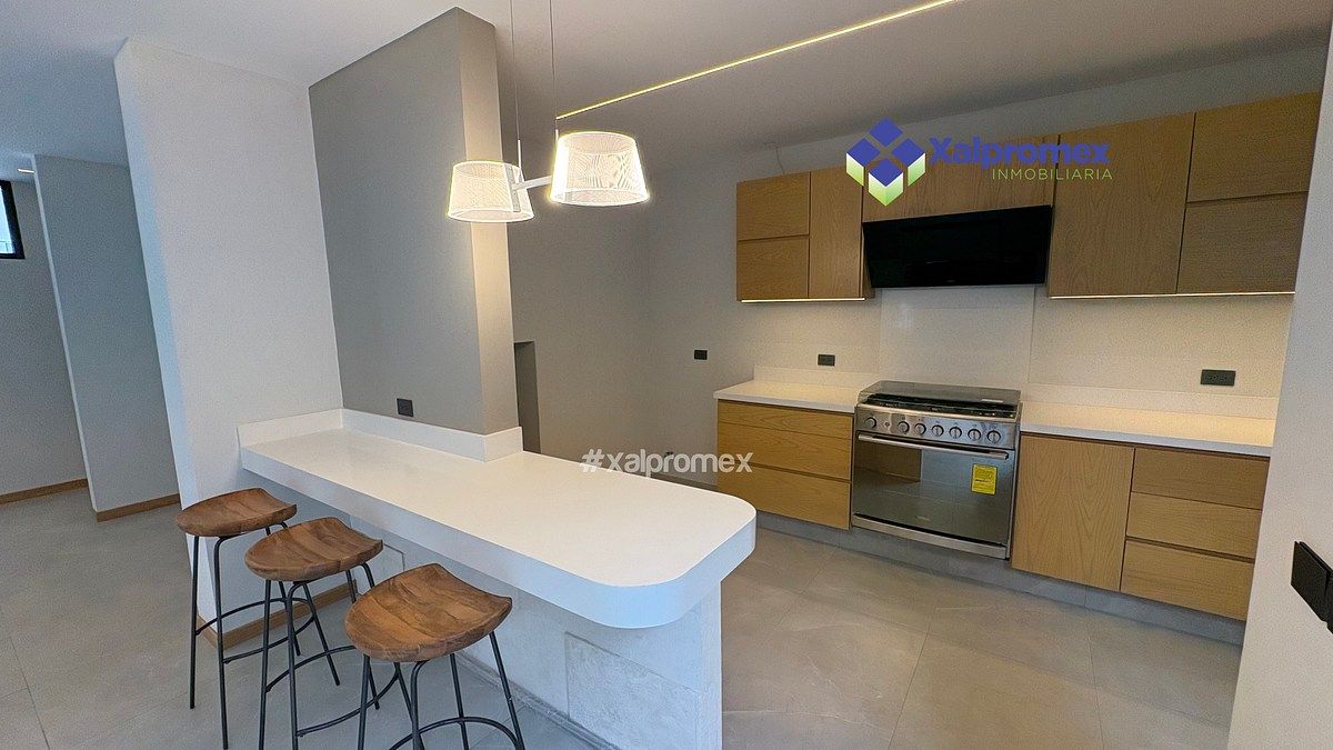 CASA EM CONDOMÍNIO PRIVADO XALAPA, foto 1 de 23