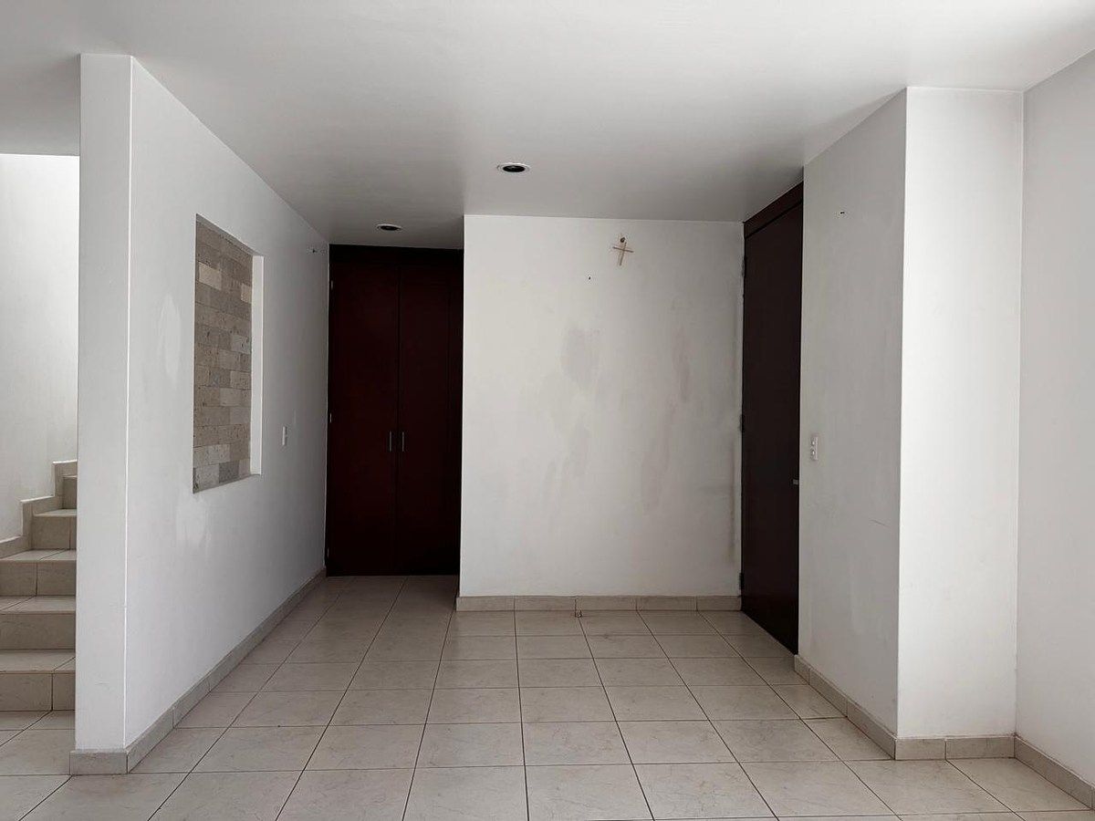House in Residencial el Refugio, Querétaro, photo 2 of 25