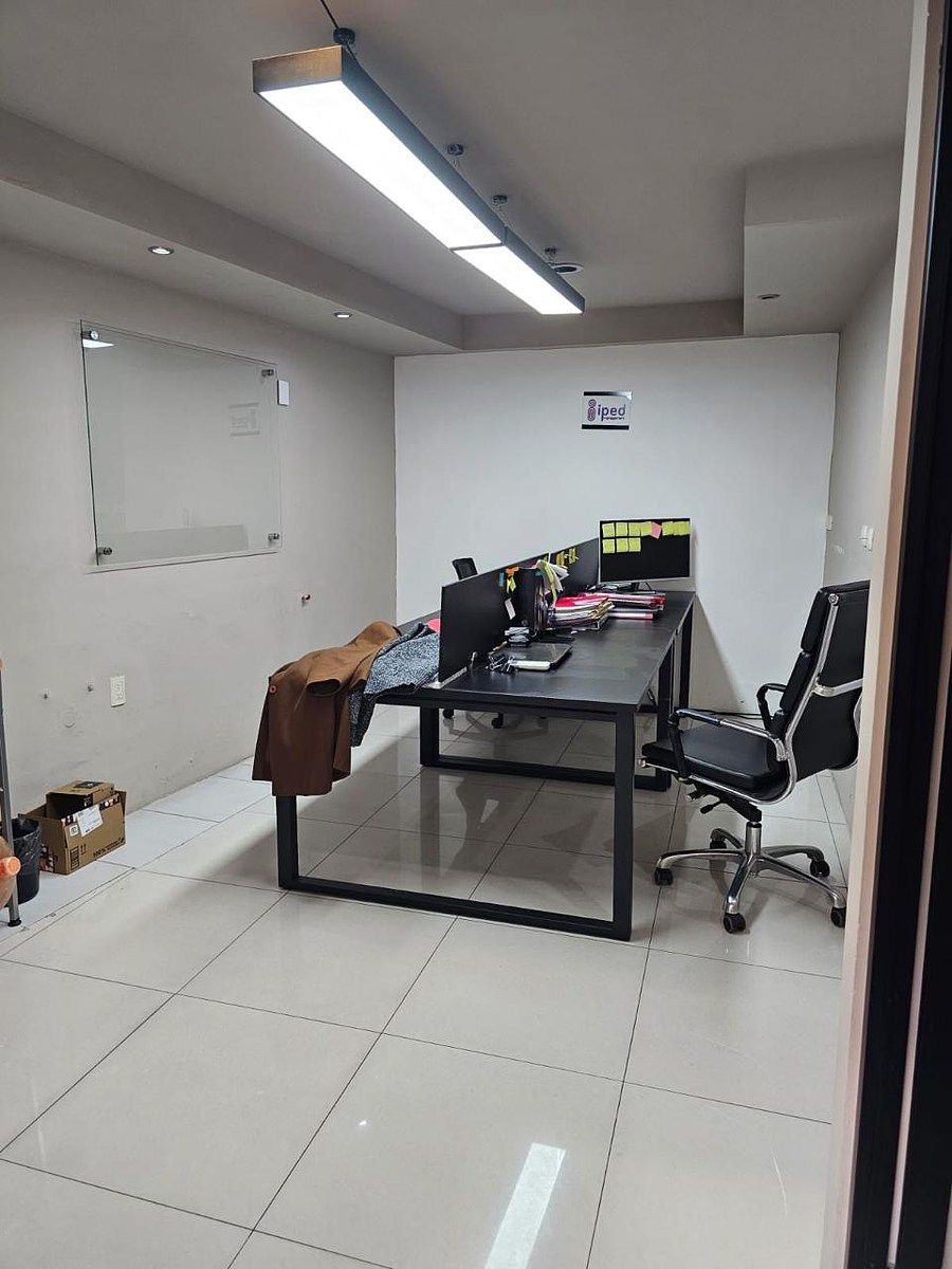 Sala Comercial em Lomas Altas, Zapopan, foto 17 de 29