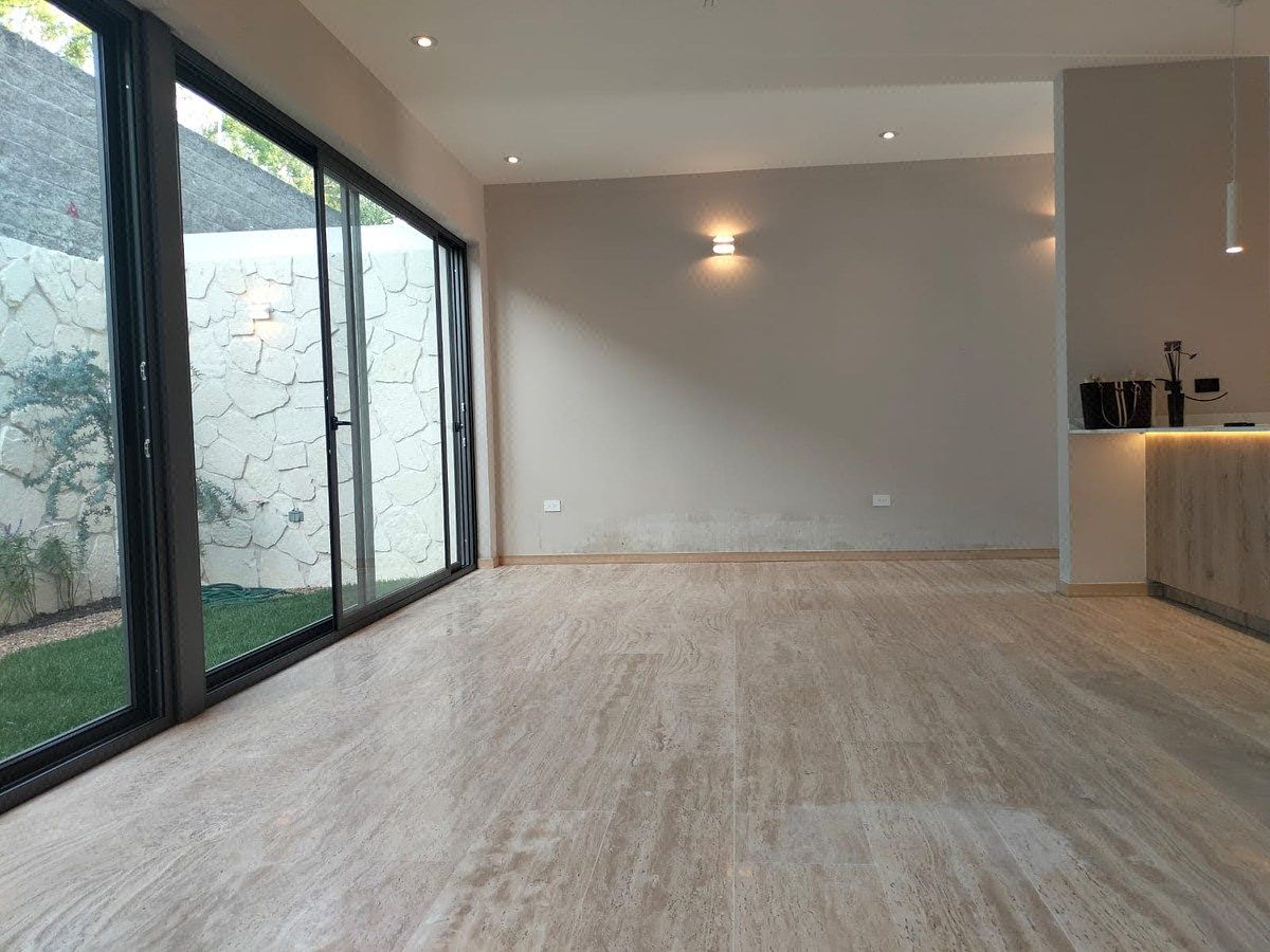 Casa en venta en Altozano | Condominio Niebla | 3 recámaras con baño y vestidor, foto 1 de 24