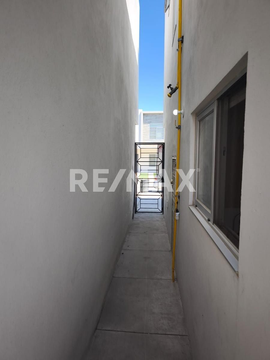 Casa em condomínio fechado em Pórticos de San Antonio, Tijuana, foto 18 de 25