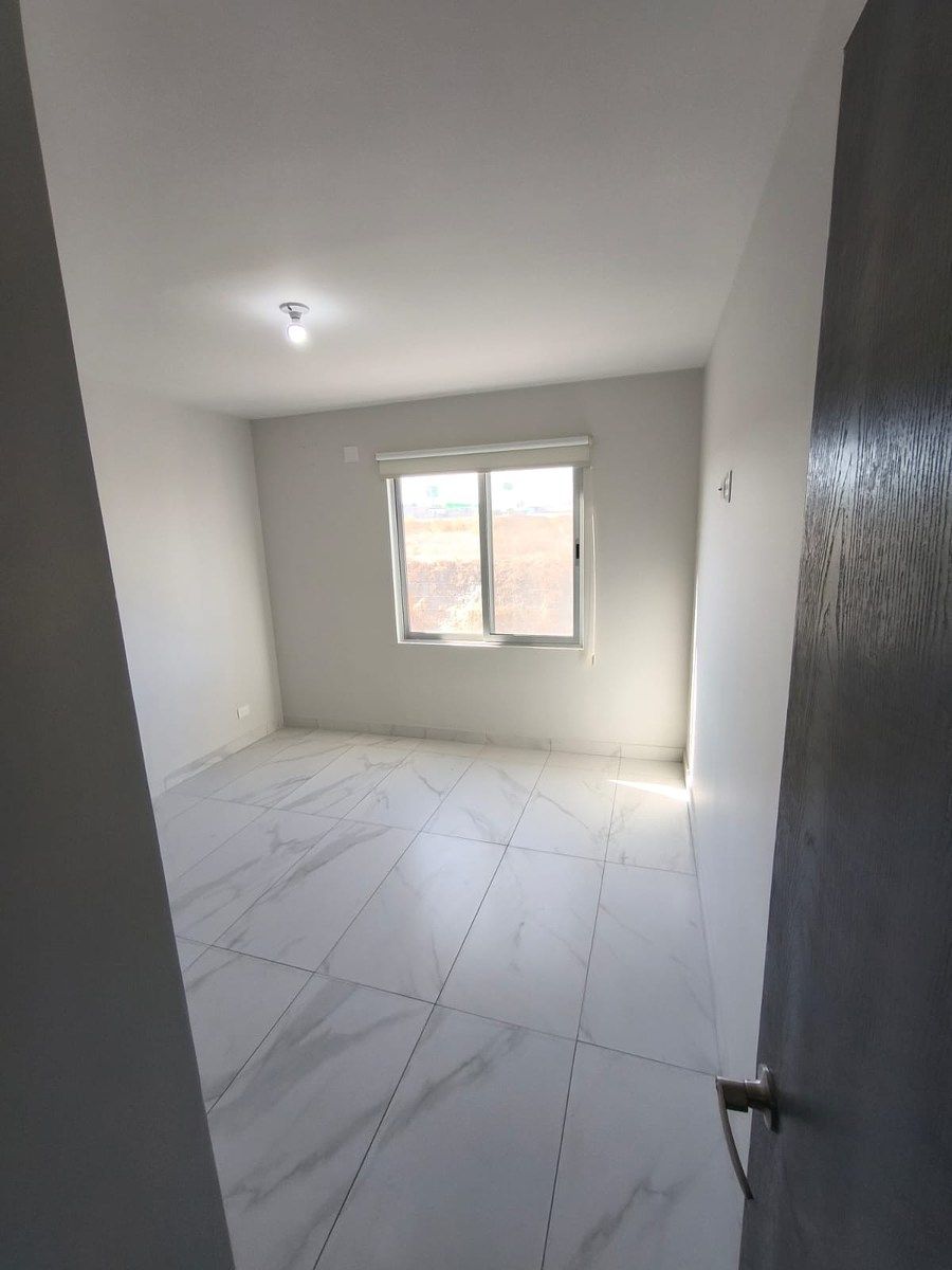 Casa en condominio en Pórticos de San Antonio, Tijuana, foto 9 de 18