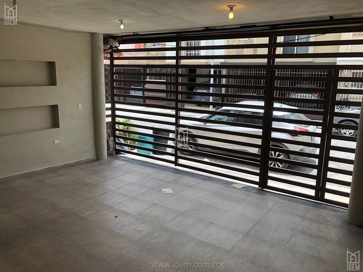 0155 - Casa en venta en Potrero Anahuac, San Nicolás de los Garza., foto 1 de 12