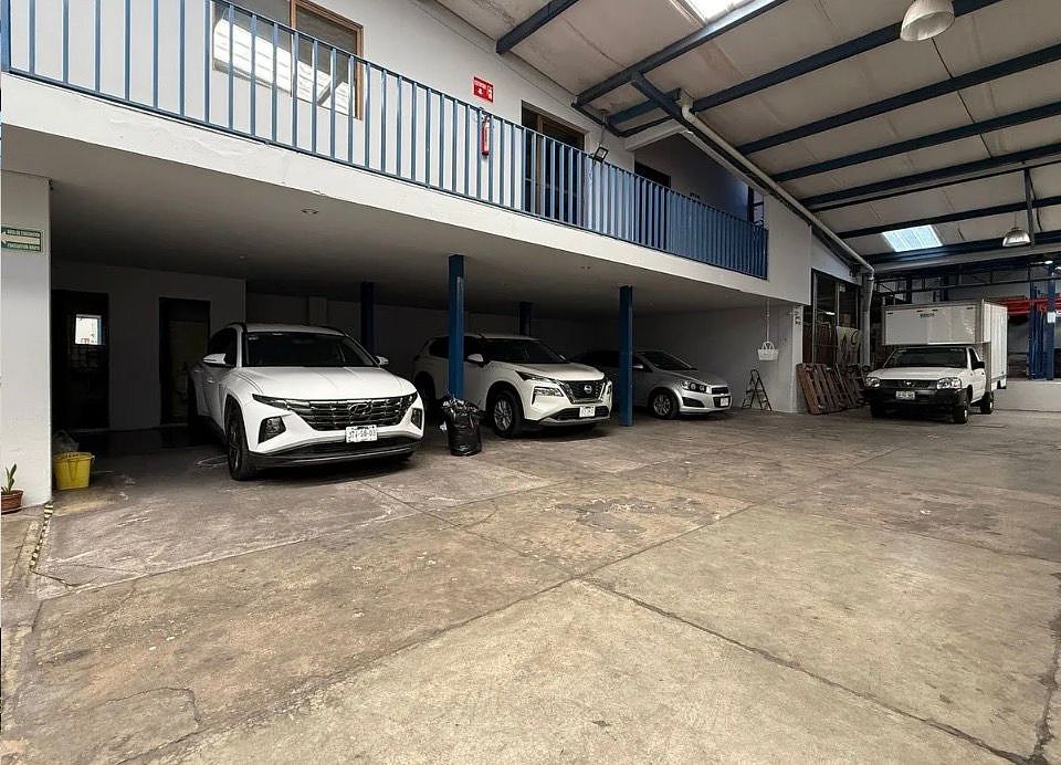 Commercial Storage Unit in El Vigía, Zapopan, photo 2 of 8