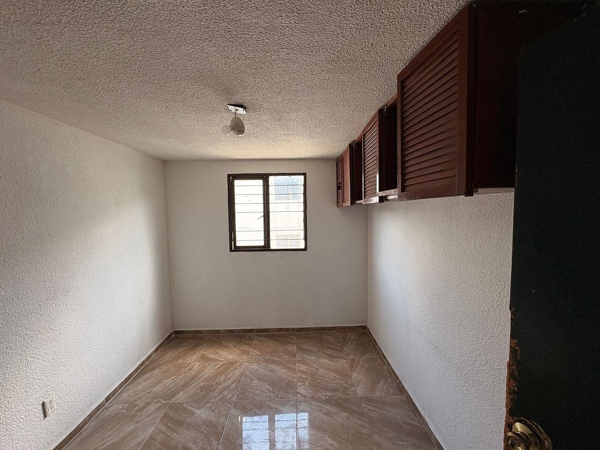 Recamara, photo 9 of 12