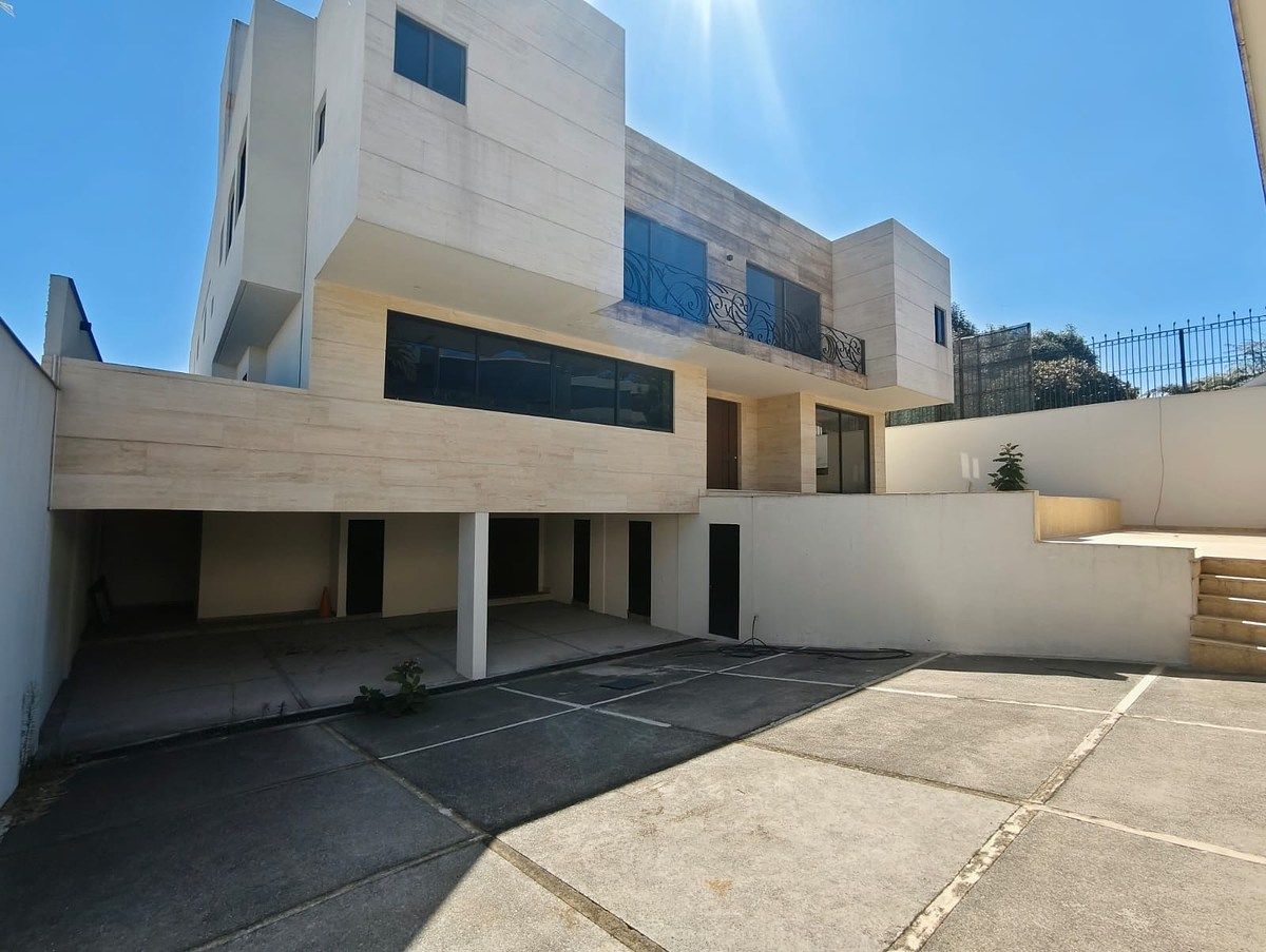 Casa en Bosque de las Lomas, Miguel Hidalgo, foto 2 de 40