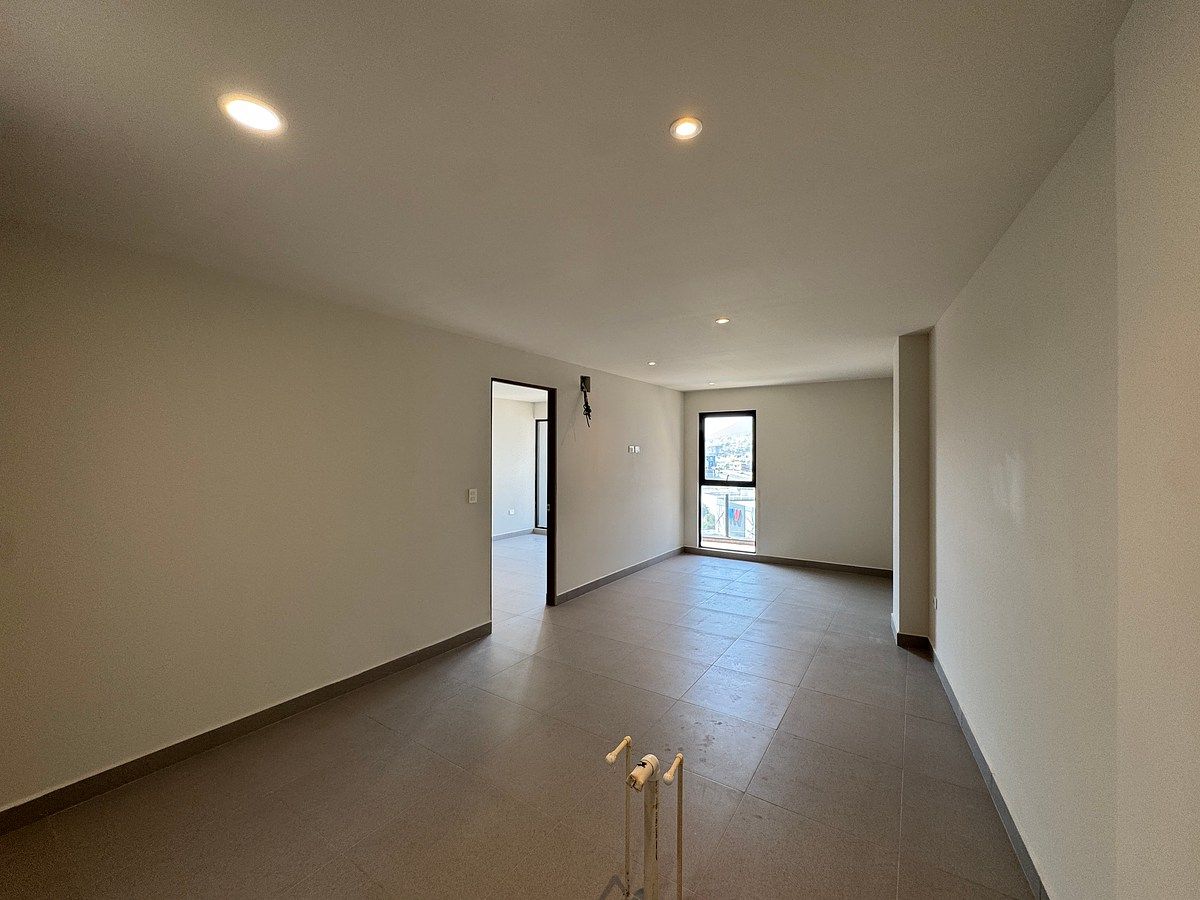 Apartment in Cumbres Madeira, Monterrey, photo 11 of 18