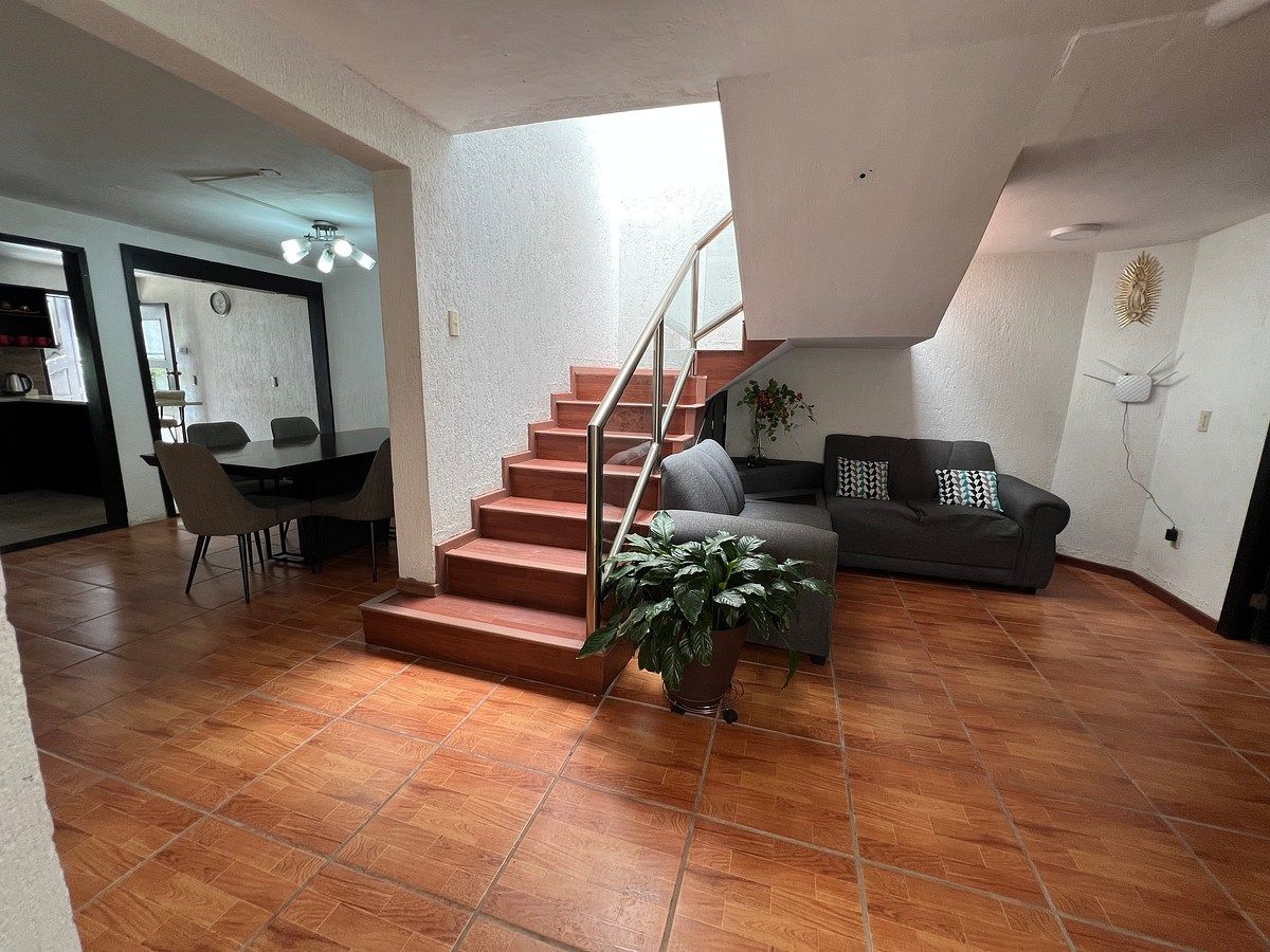 House in Santa Lucia, San Cristóbal de Las Casas, photo 3 of 33