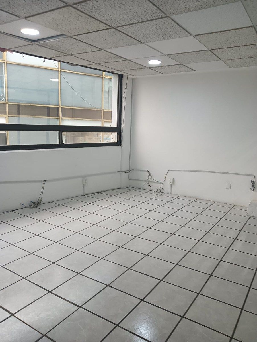 Sala Comercial em Ciudad Satélite, Naucalpan de Juárez, foto 9 de 10