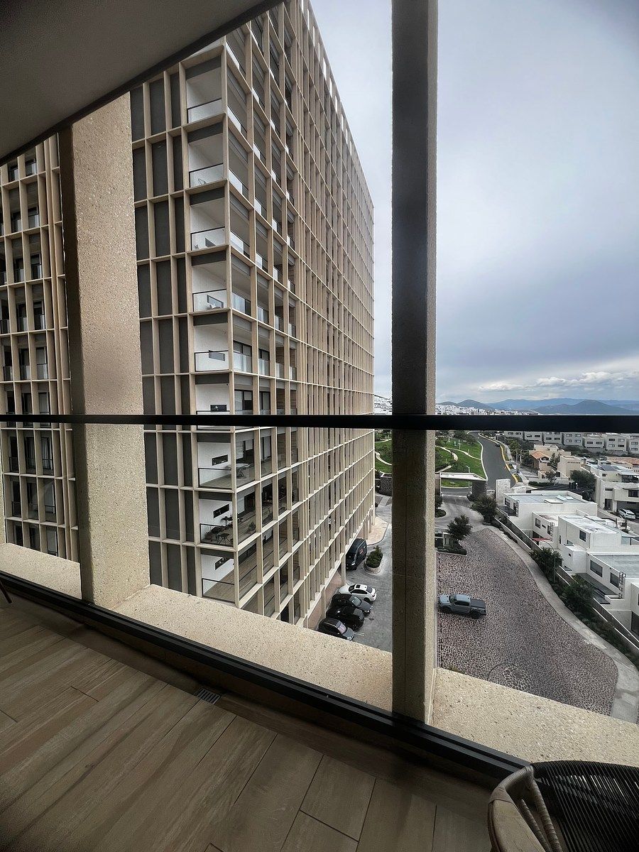 VENTA DE DEPARTAMENTO EN ROYAL VIEW, ZIBATA QRO., foto 1 de 49