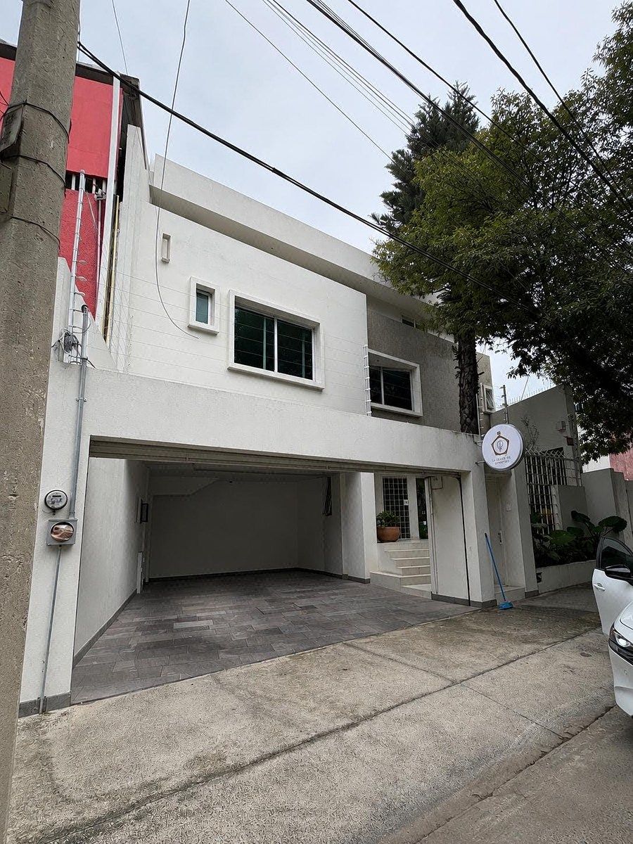 Office for Rent in Prados Providencia, Guadalajara, photo 1 of 28