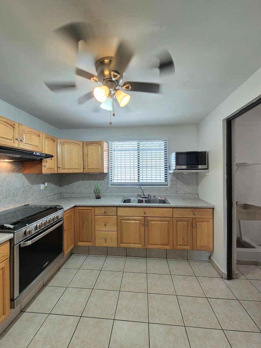 Casa em Privadas de Casa Blanca, San Nicolás de los Garza, foto 11 de 30