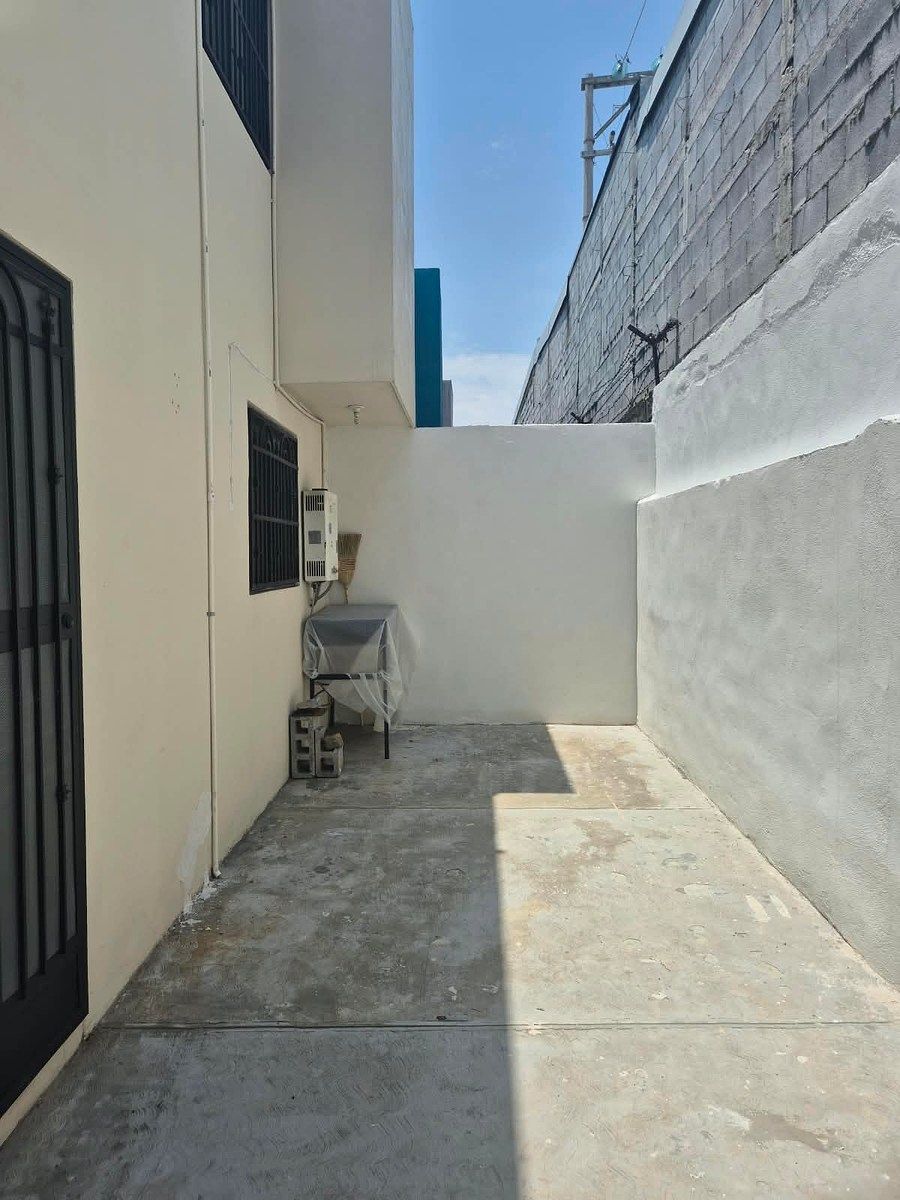 Casa em Privadas de Casa Blanca, San Nicolás de los Garza, foto 18 de 30