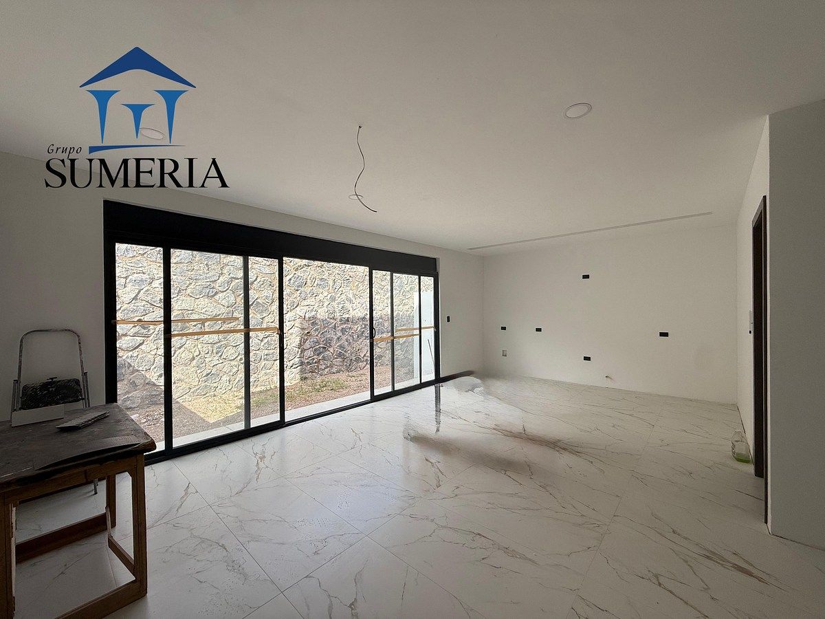 House in Valle Escondido, Chihuahua, photo 5 of 11