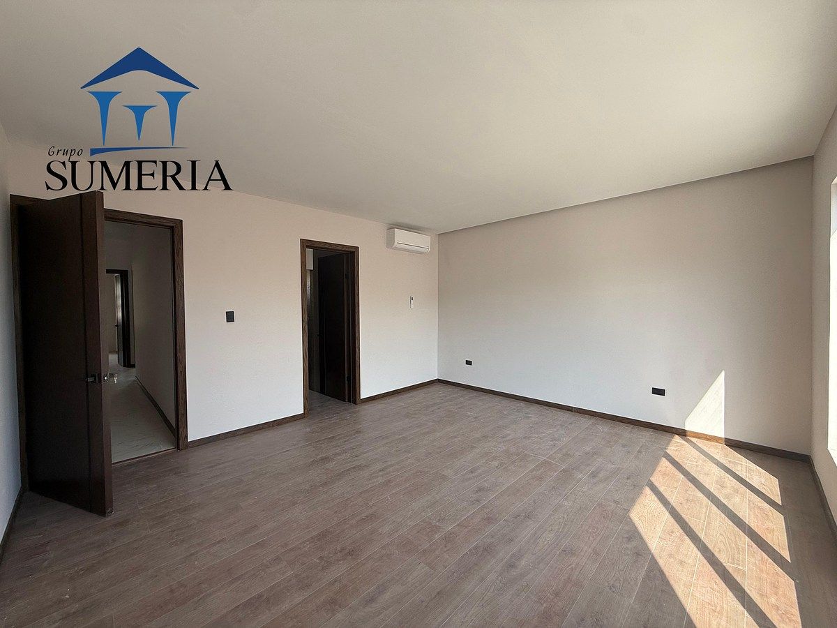 House in Valle Escondido, Chihuahua, photo 9 of 11