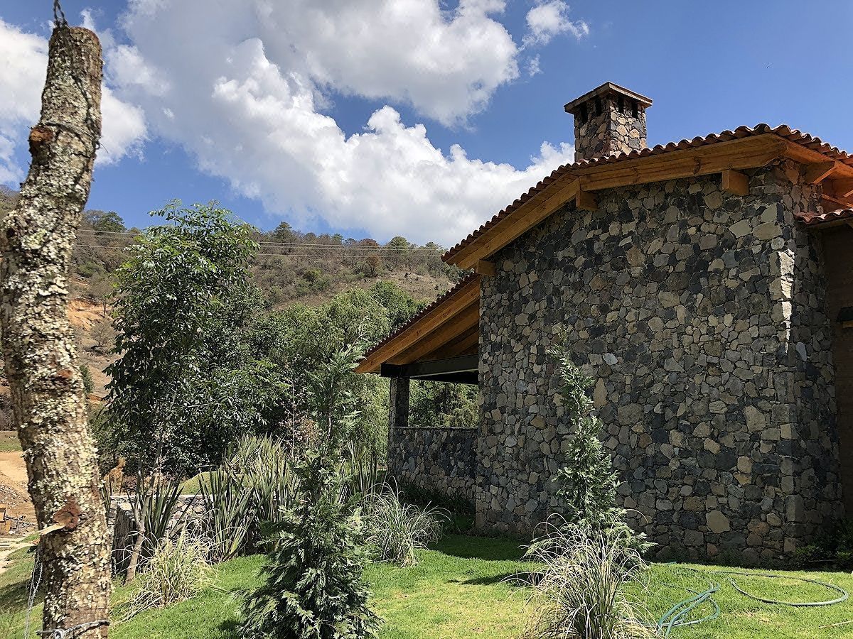 Terreno en Venta en Fracc. Rio Vivo, Tapalpa.