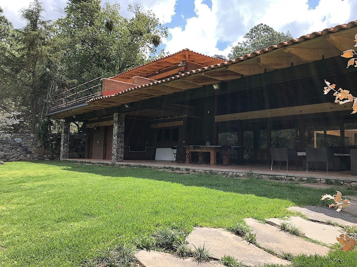 Terreno en Venta en Fracc. Rio Vivo, Tapalpa.