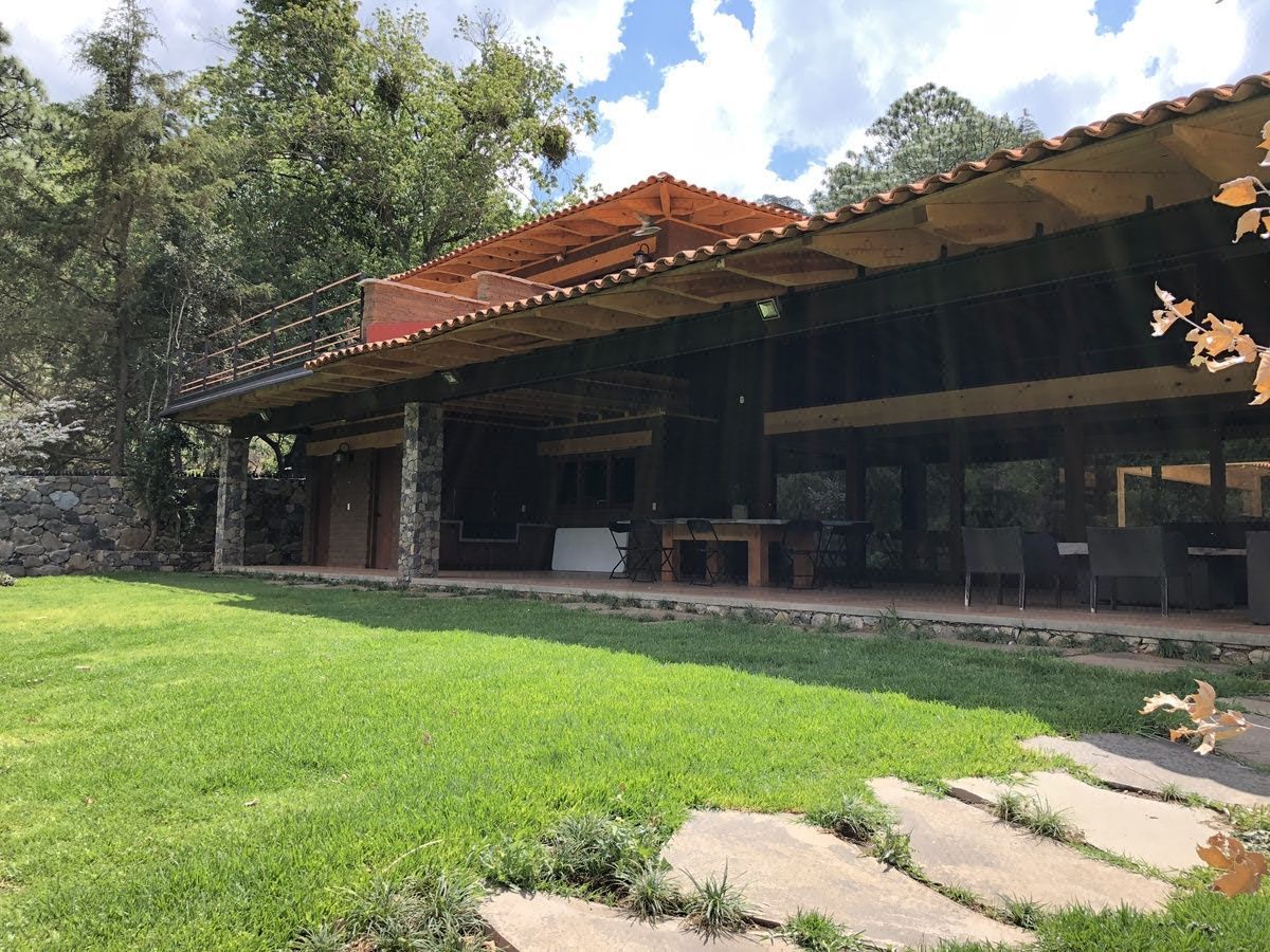 Terreno en Venta en Fracc. Rio Vivo, Tapalpa.
