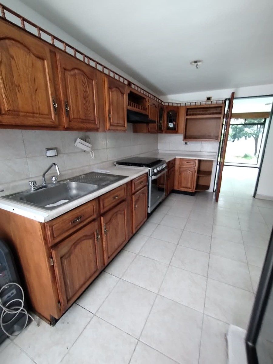 House in El Cerrito, Puebla, photo 7 of 28
