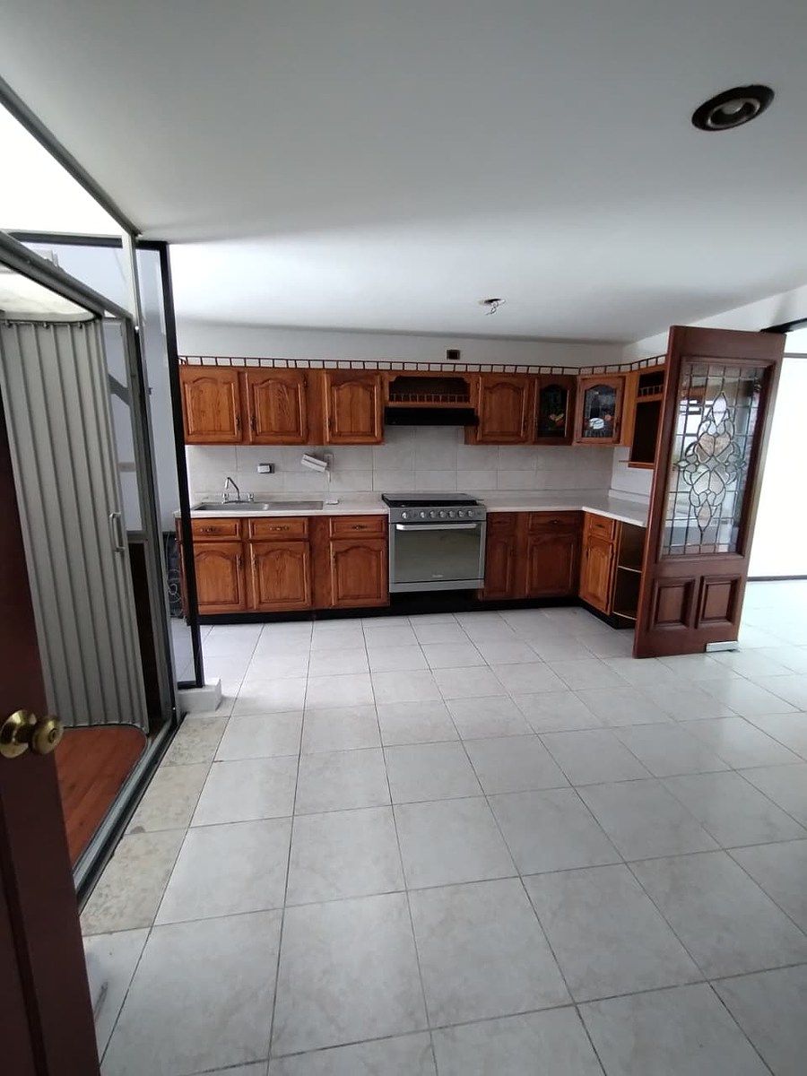 House in El Cerrito, Puebla, photo 6 of 28