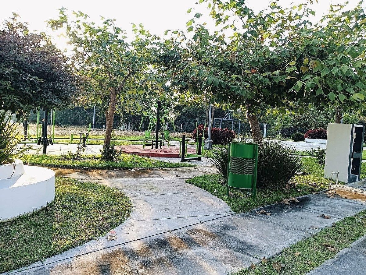 Casa en Colinas de Santa Fe, Colima, foto 12 de 12