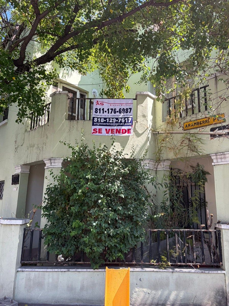 House for Sale in the Center of Monterrey, photo 1 of 2