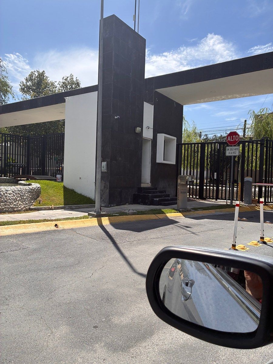 Casa en Residencial de la Sierra, Monterrey, foto 2 de 12