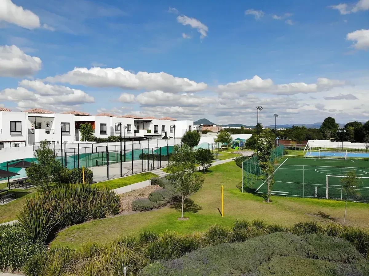 Lote em El Condado, Corregidora, foto 5 de 7