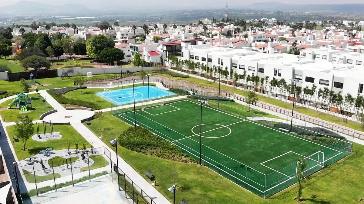 Lote em El Condado, Corregidora, foto 6 de 7