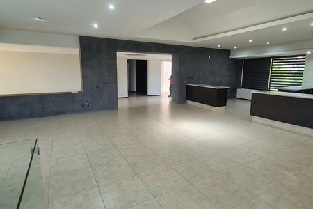 CASA AMPLA PARA ALUGAR EM JURIQUILLA