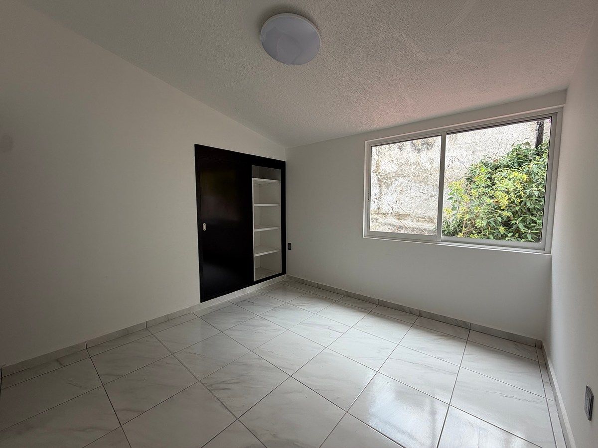 2 habitación, foto 15 de 19