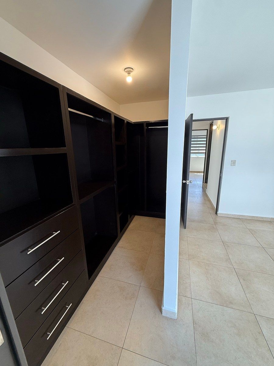 House in Valle del Pedregal, Tijuana, photo 13 of 19