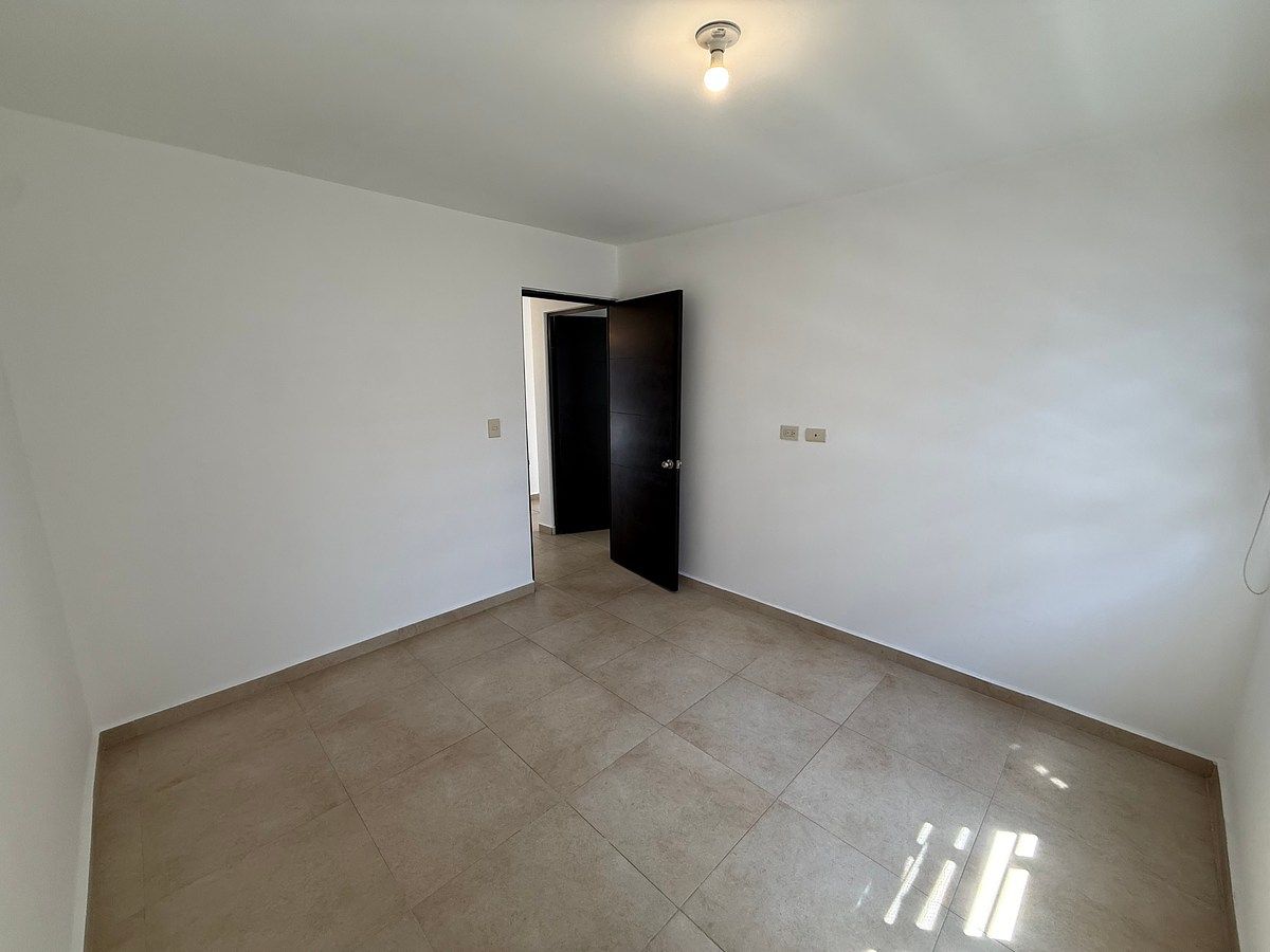 House in Valle del Pedregal, Tijuana, photo 18 of 19
