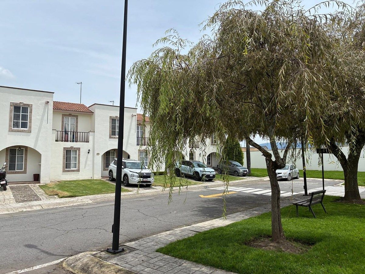 House in Gated Community in El Panteón, Lerma, photo 2 of 12