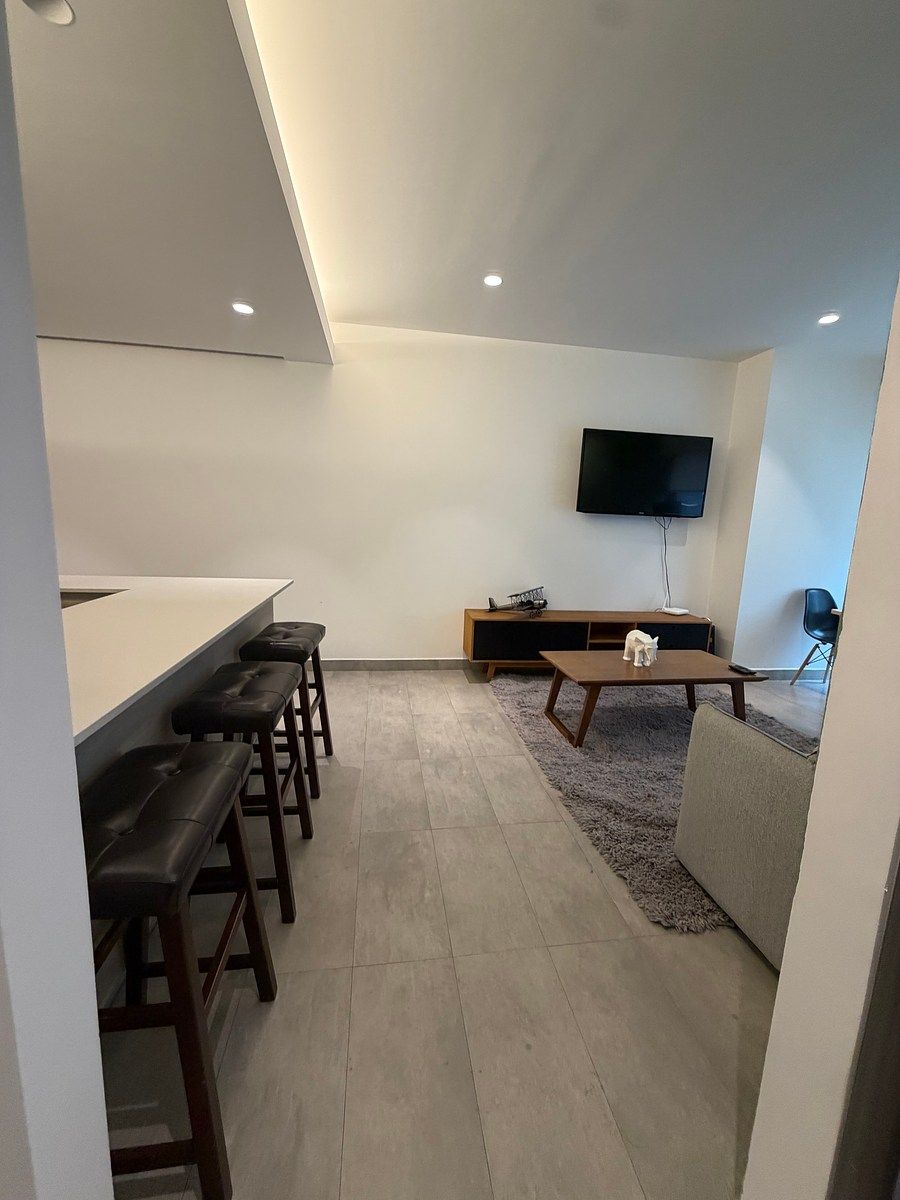 Pasillo, photo 4 of 19