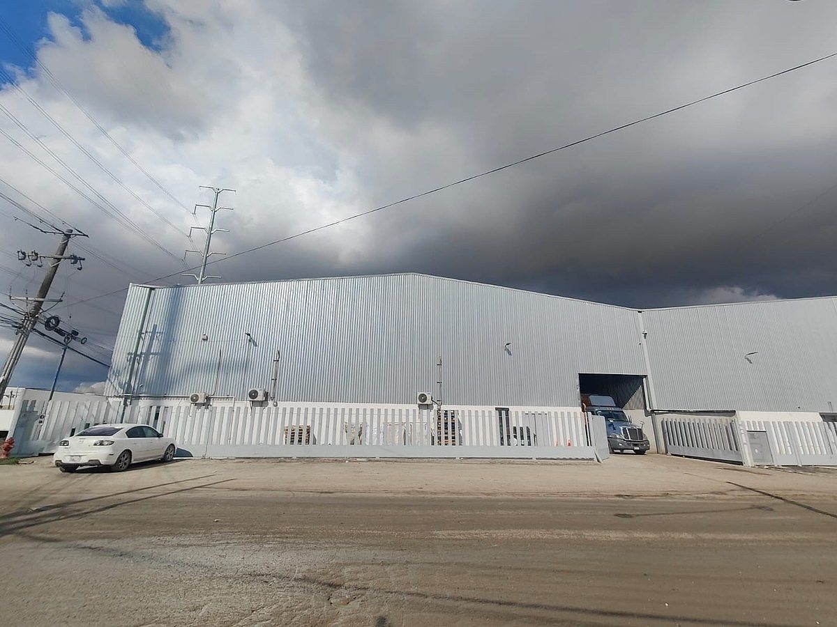 Armazém industrial em Granjas Familiares de Matamoros, Tijuana, foto 1 de 6