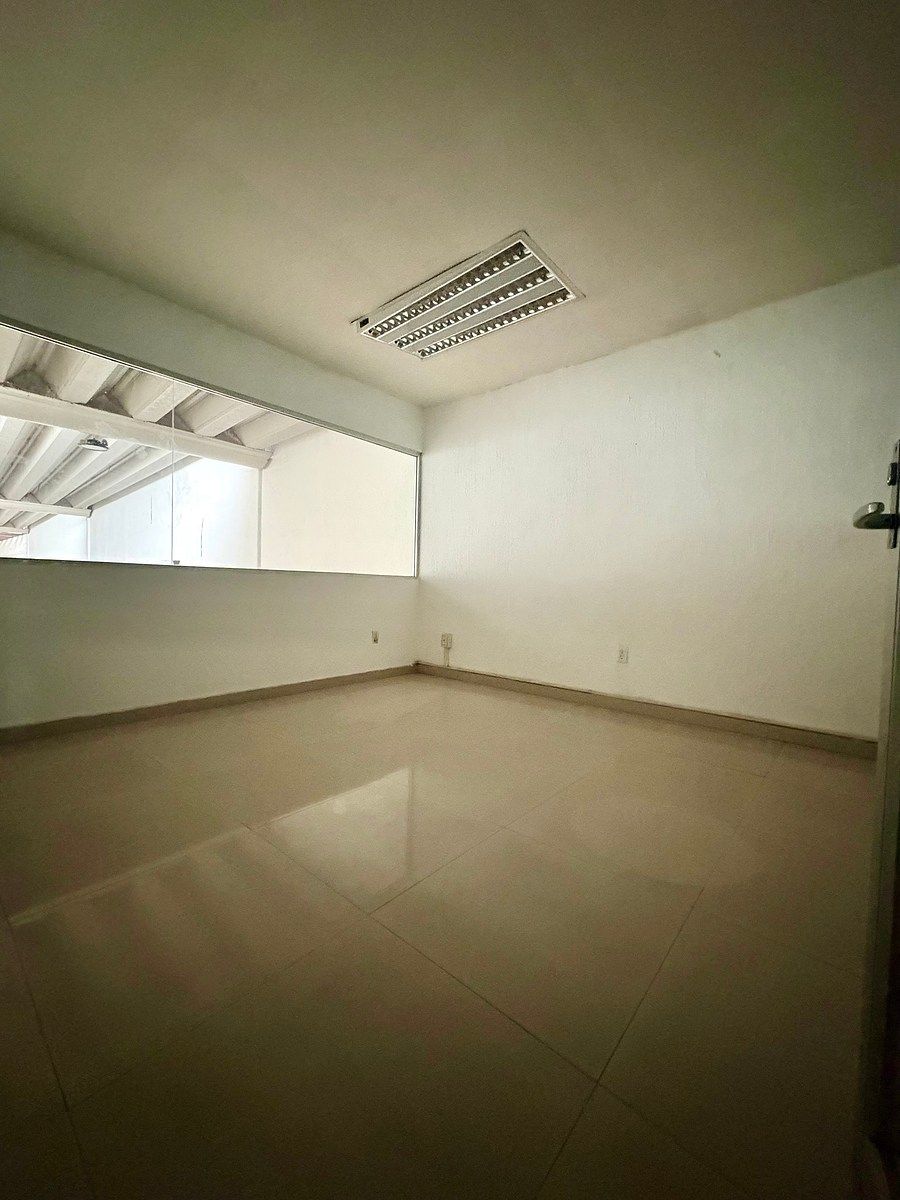 Prédio industrial em Las Pintas, El Salto, foto 42 de 47
