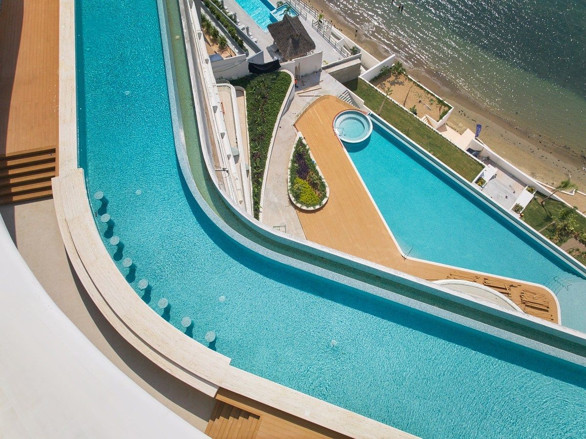 Albercas en Roof infinita y en PB con playa privada, photo 7 of 12