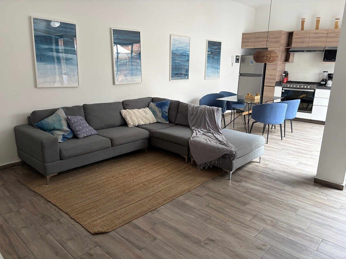 Precioso apartamento para alugar, mobiliado e equipado, foto 1 de 6