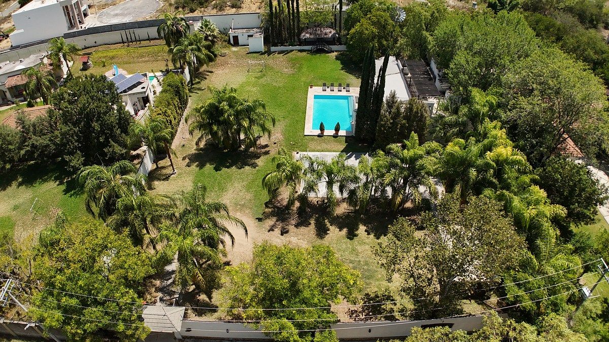 Quinta en El Yerbaniz, Santiago, foto 3 de 13
